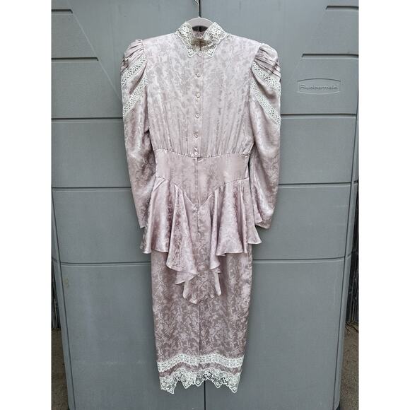 VTG JESSICA McCLINTOCK Pink Silk Lace Prairie Dress High Neck Victorian Cottage - Picture 15 of 16